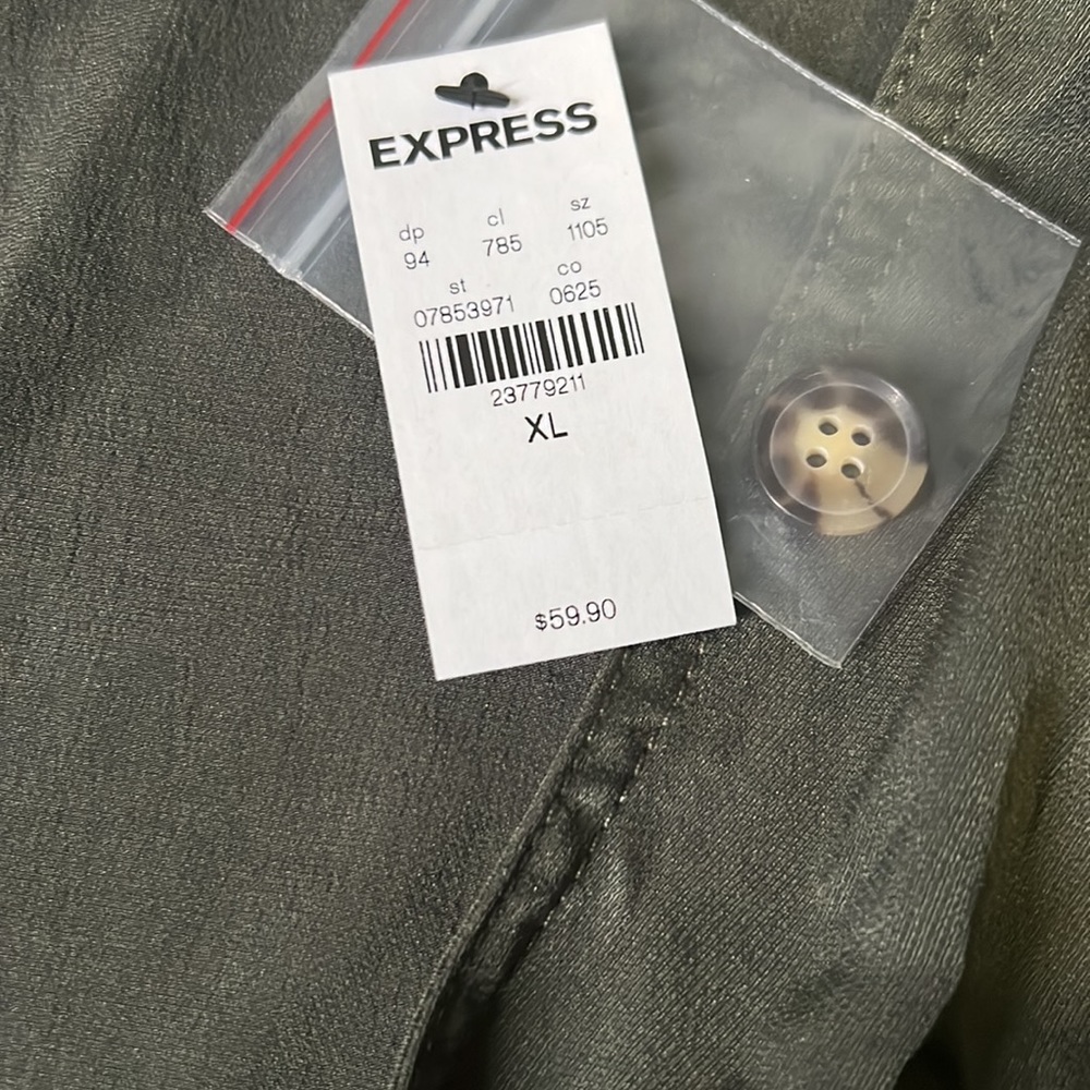 Express Romper - Picture 4 of 5